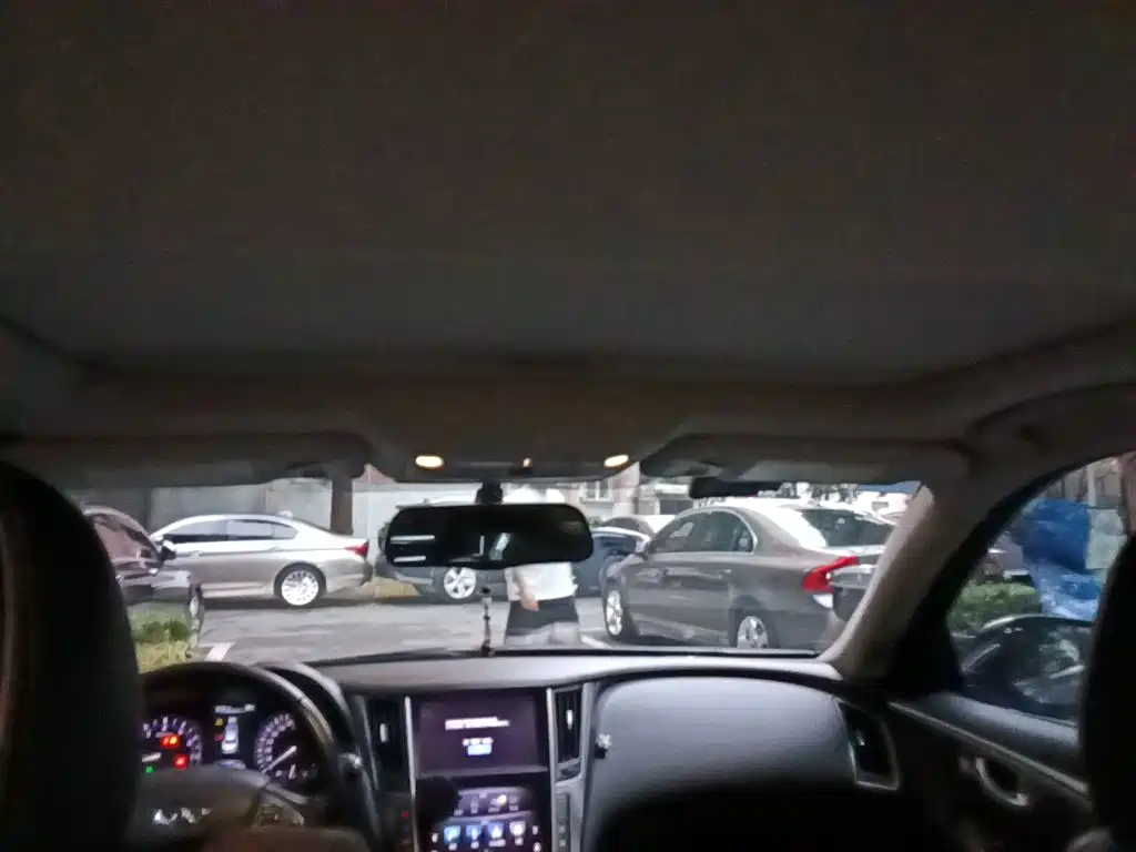 Infiniti Q50L — миниатюра 15