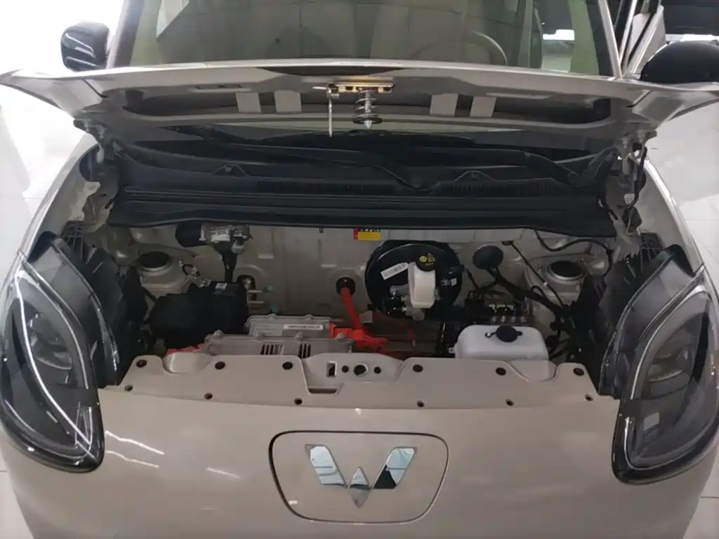 Wuling MINIEV — миниатюра 20