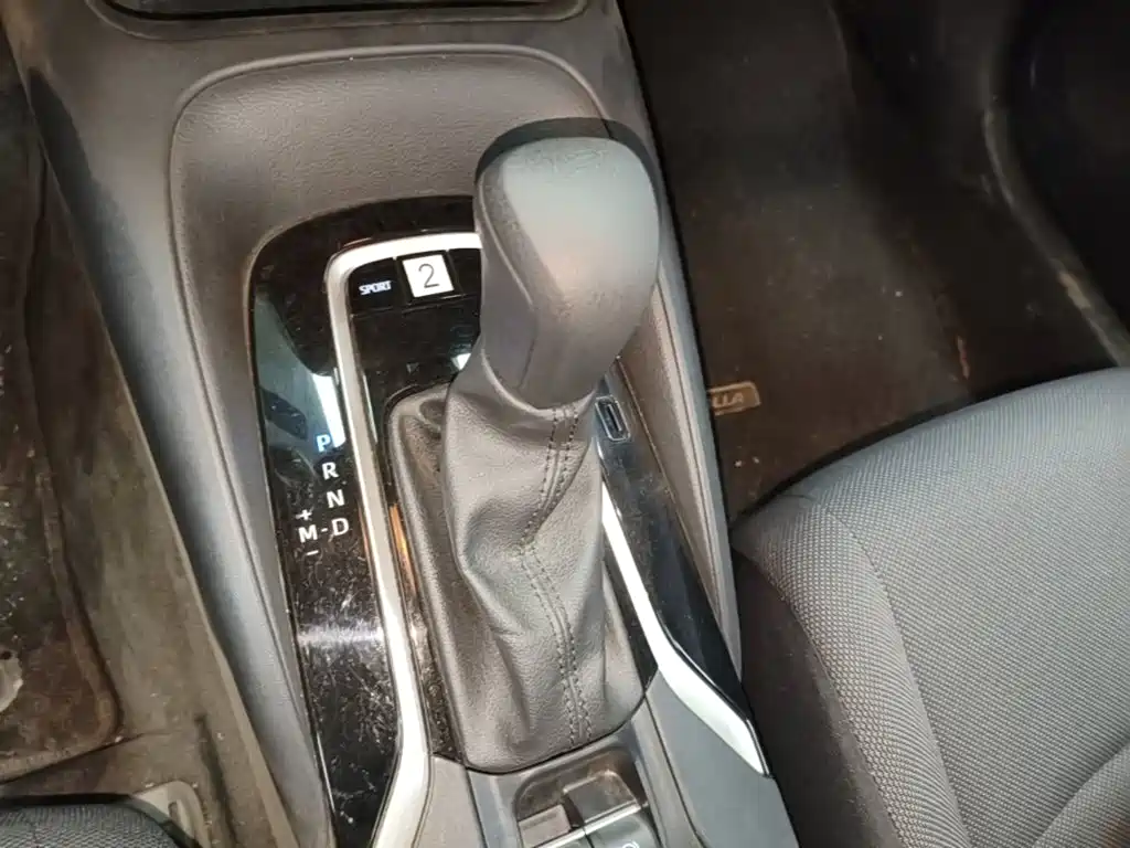 Toyota Corolla — миниатюра 14
