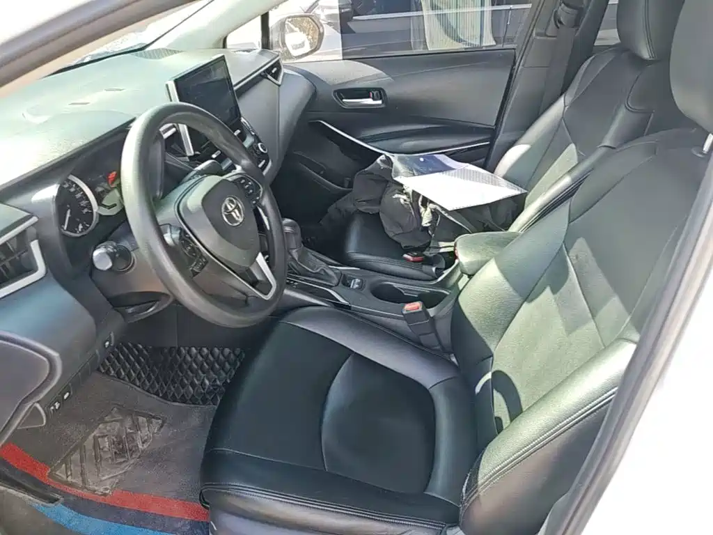 Toyota Corolla — миниатюра 8