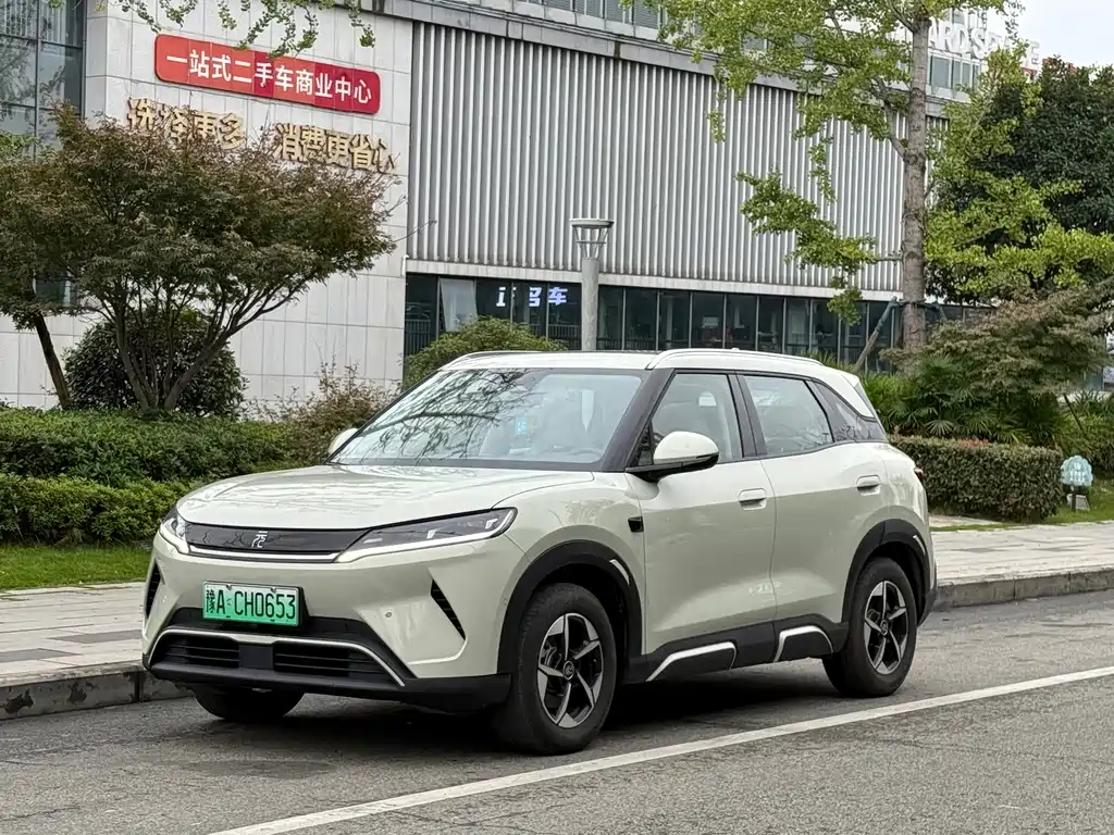 BYD Yuan UP