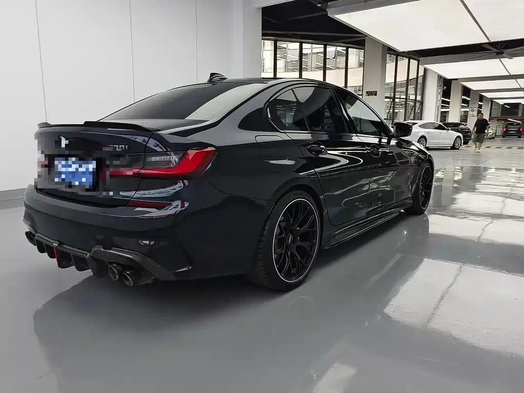 BMW 3 Series — миниатюра 13