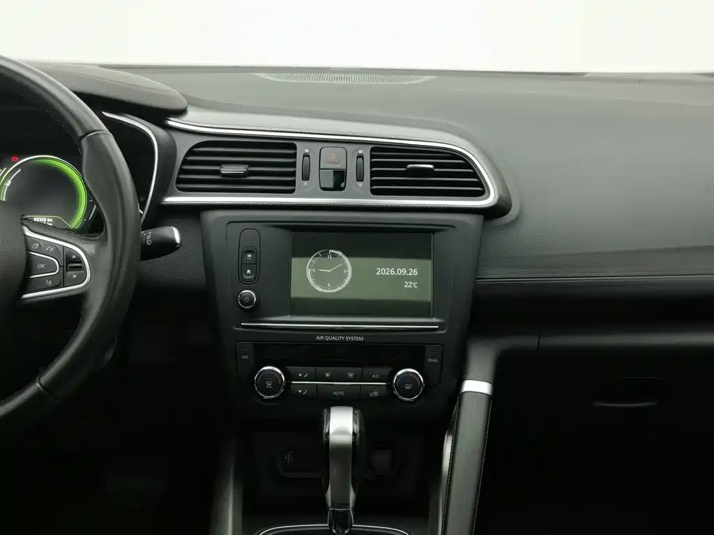 Renault Kadjar — миниатюра 12