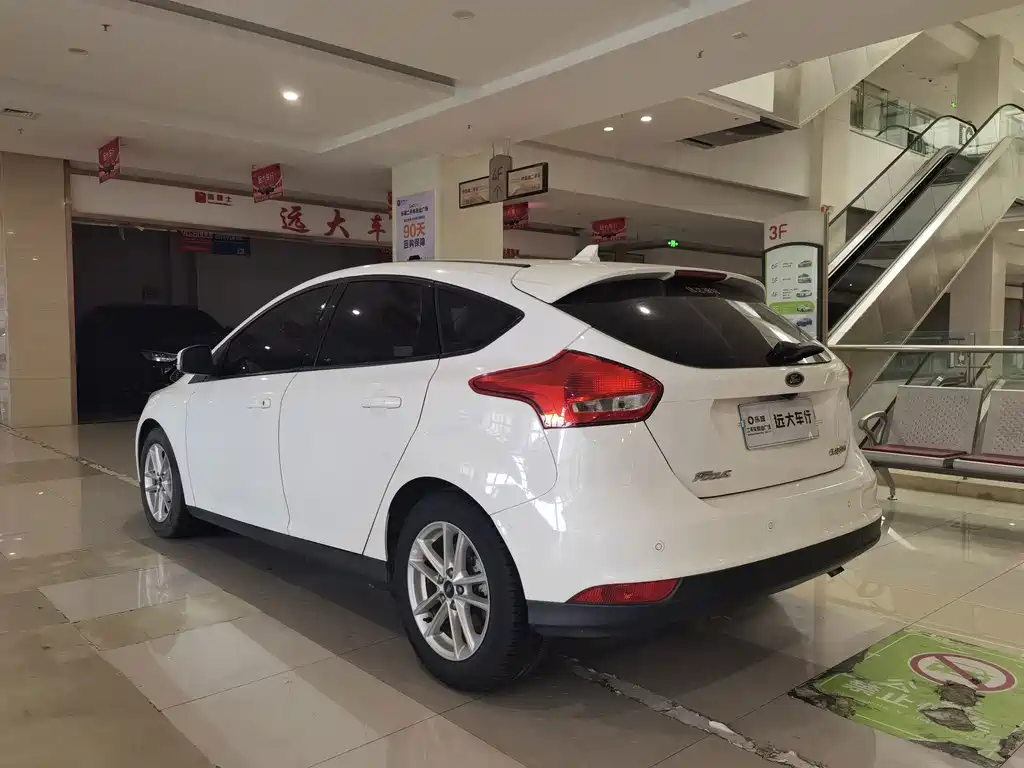 Ford Focus — миниатюра 16