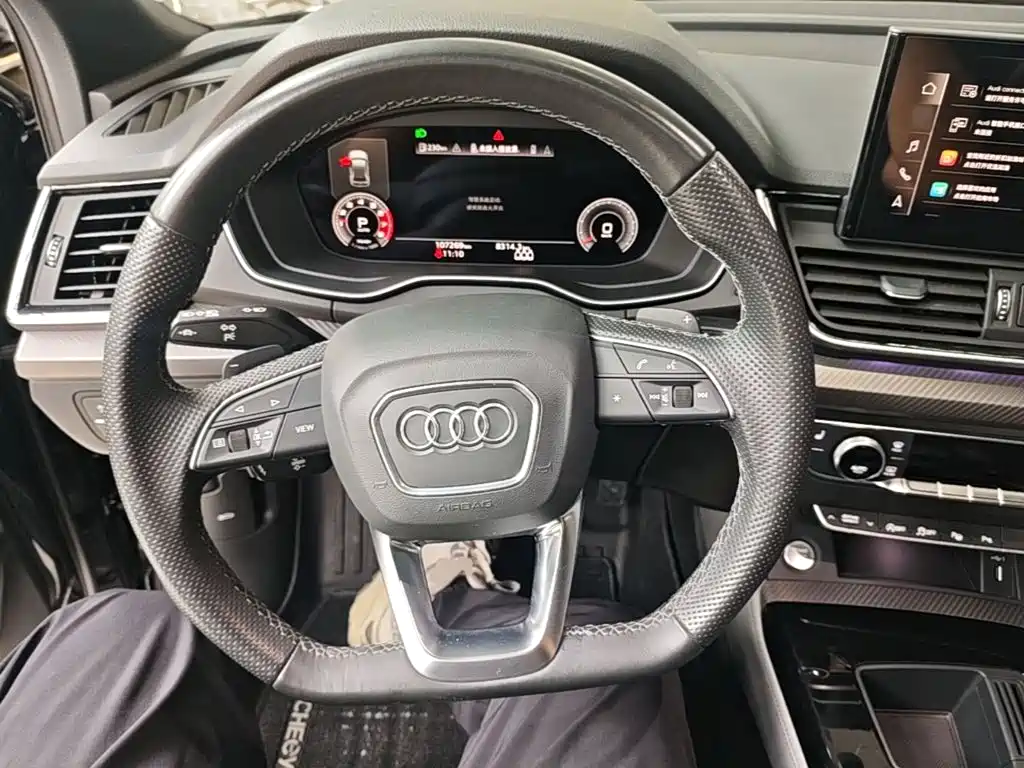 Audi Q5L Sportback — миниатюра 11
