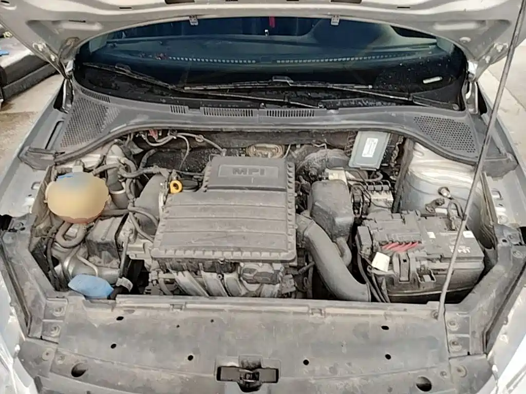 Volkswagen Santana — миниатюра 20