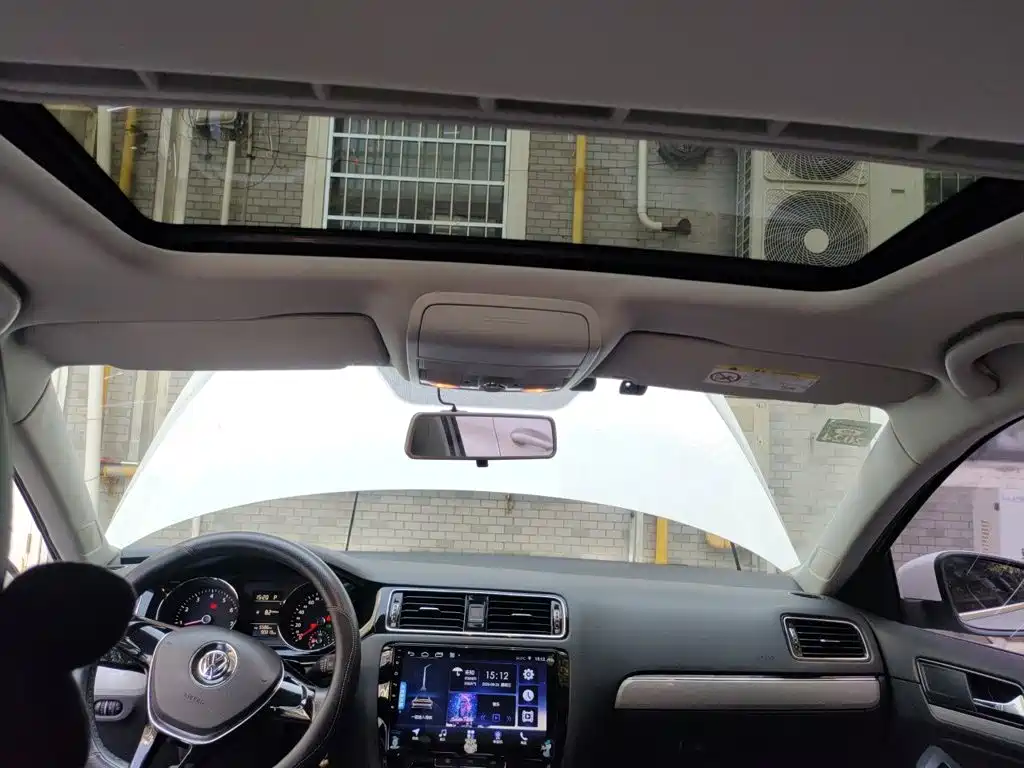 Volkswagen Sagitar — миниатюра 9