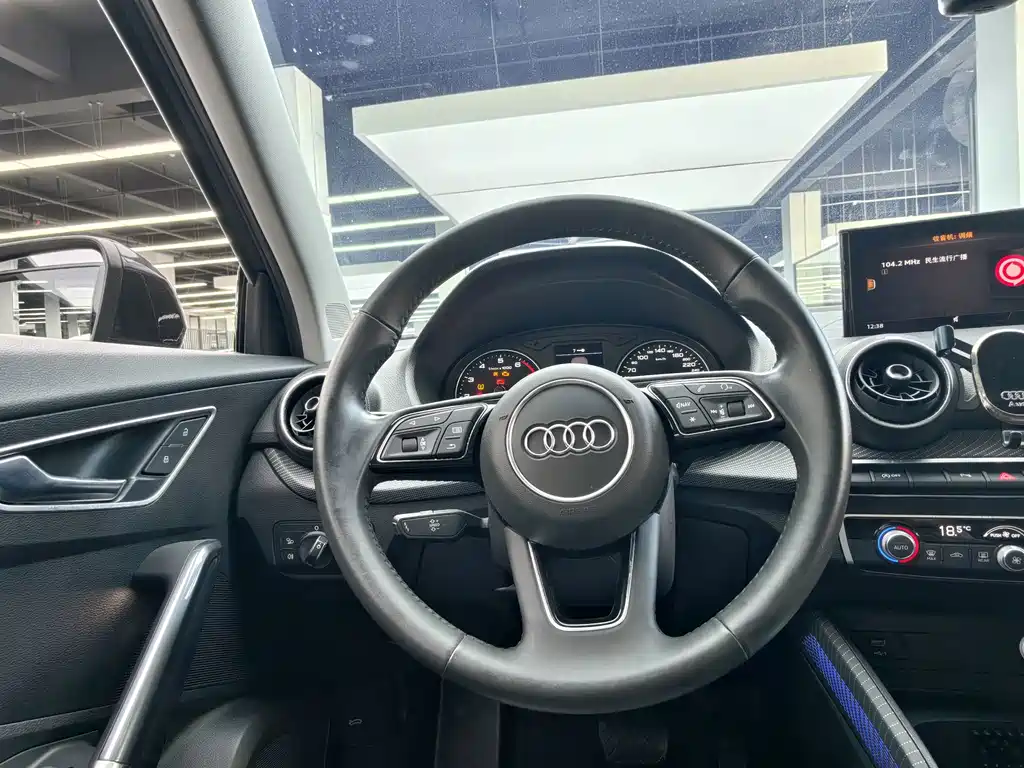 Audi Q2L — миниатюра 8