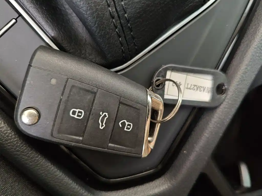 Volkswagen Tiguan L — миниатюра 9