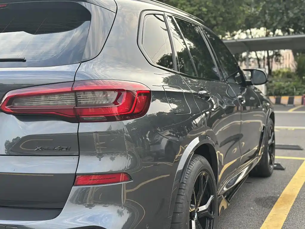 BMW X5 (Import) — миниатюра 12