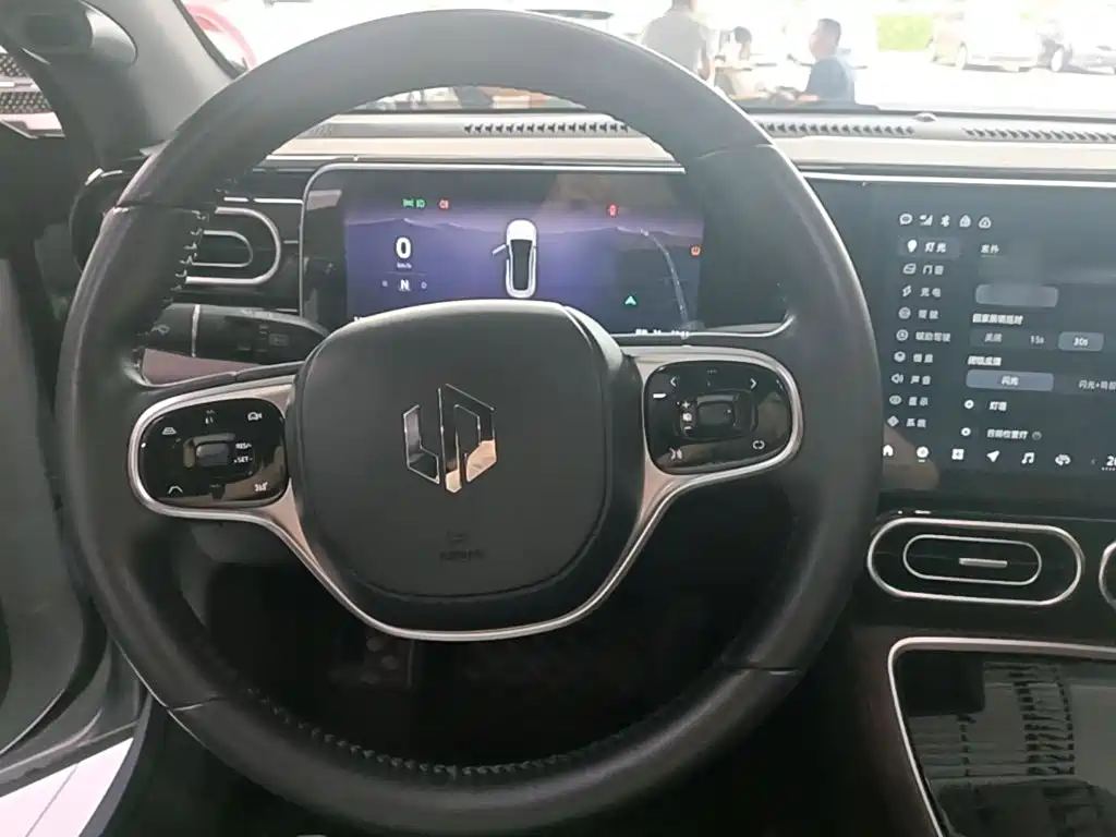 Leapmotor Leapmotor C01 — миниатюра 11