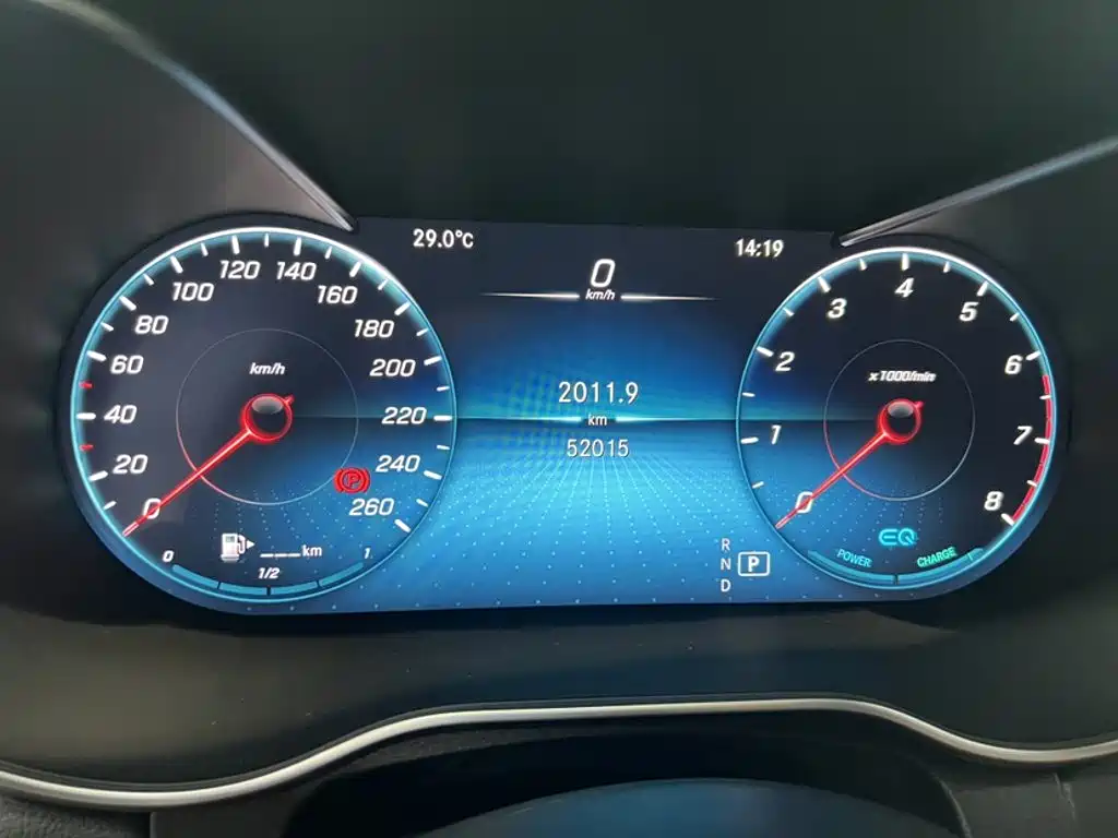 Mercedes-Benz C-Class (Import) — миниатюра 13