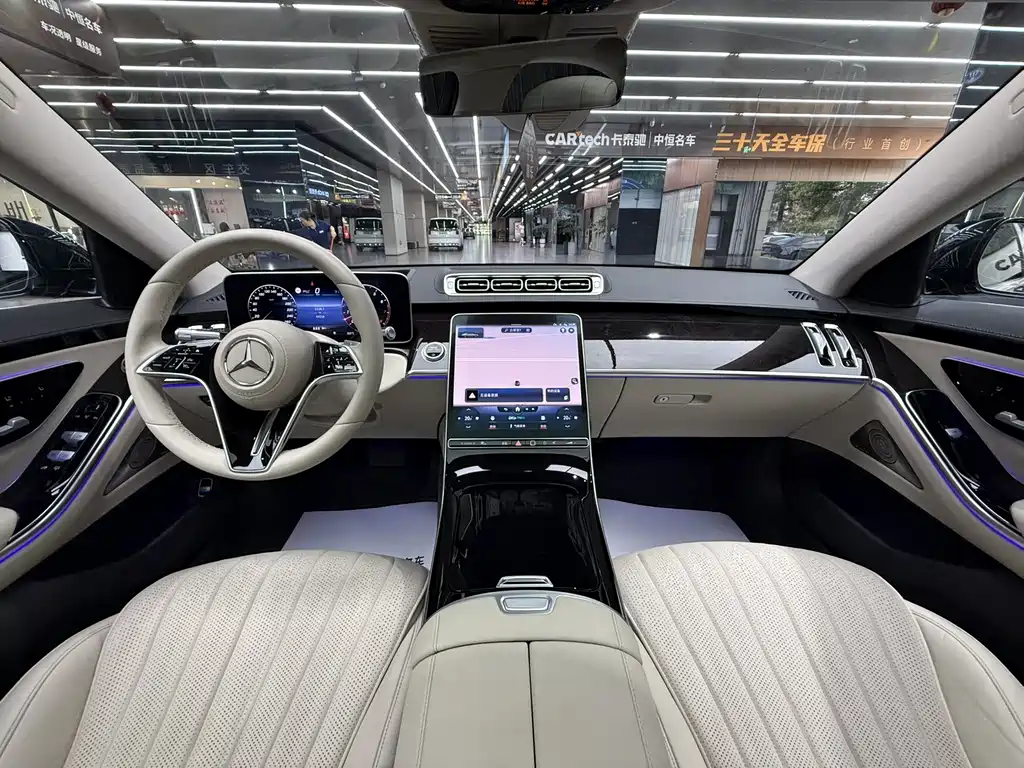 Mercedes-Benz S-Class — миниатюра 11