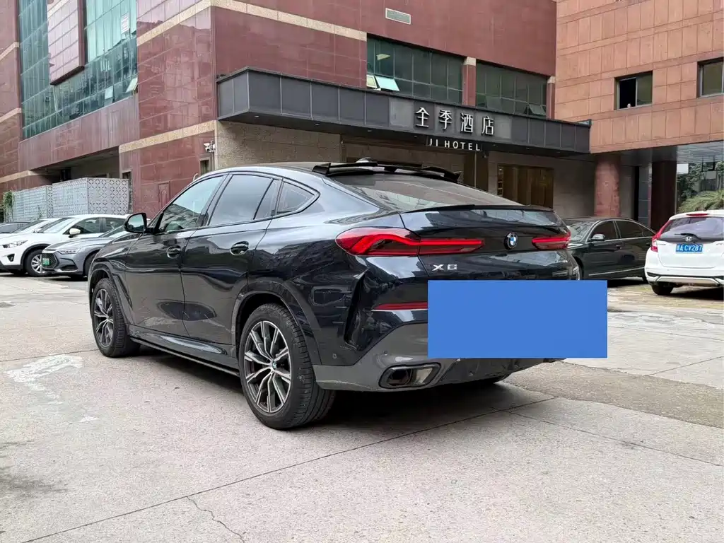 BMW X6 2022 xDrive30i M Sport