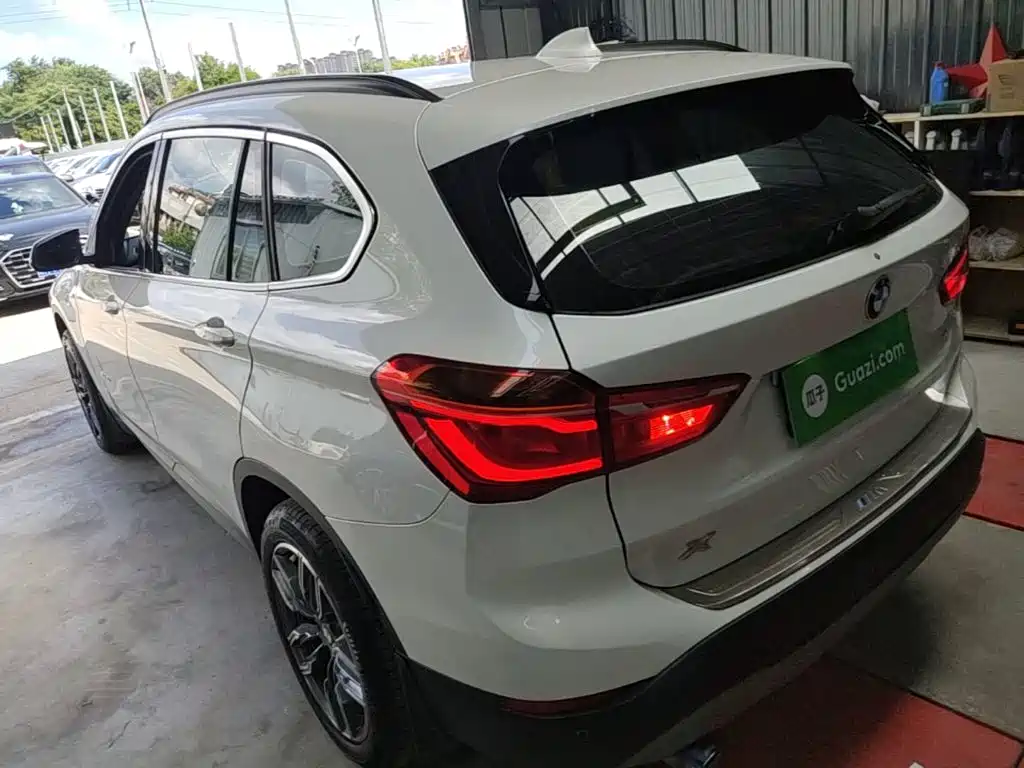 BMW X1 — миниатюра 5