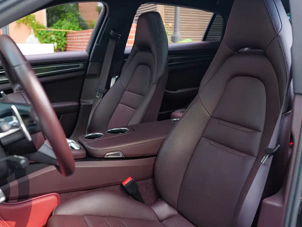 Porsche Panamera — миниатюра 13
