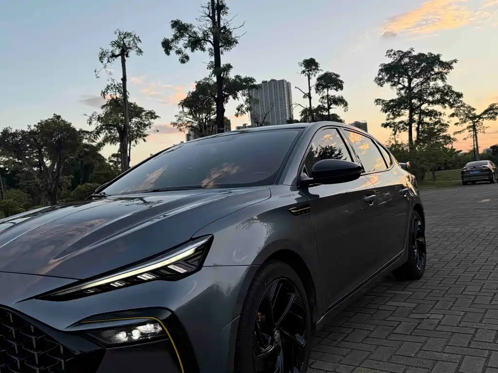 MG MG6 — миниатюра 17