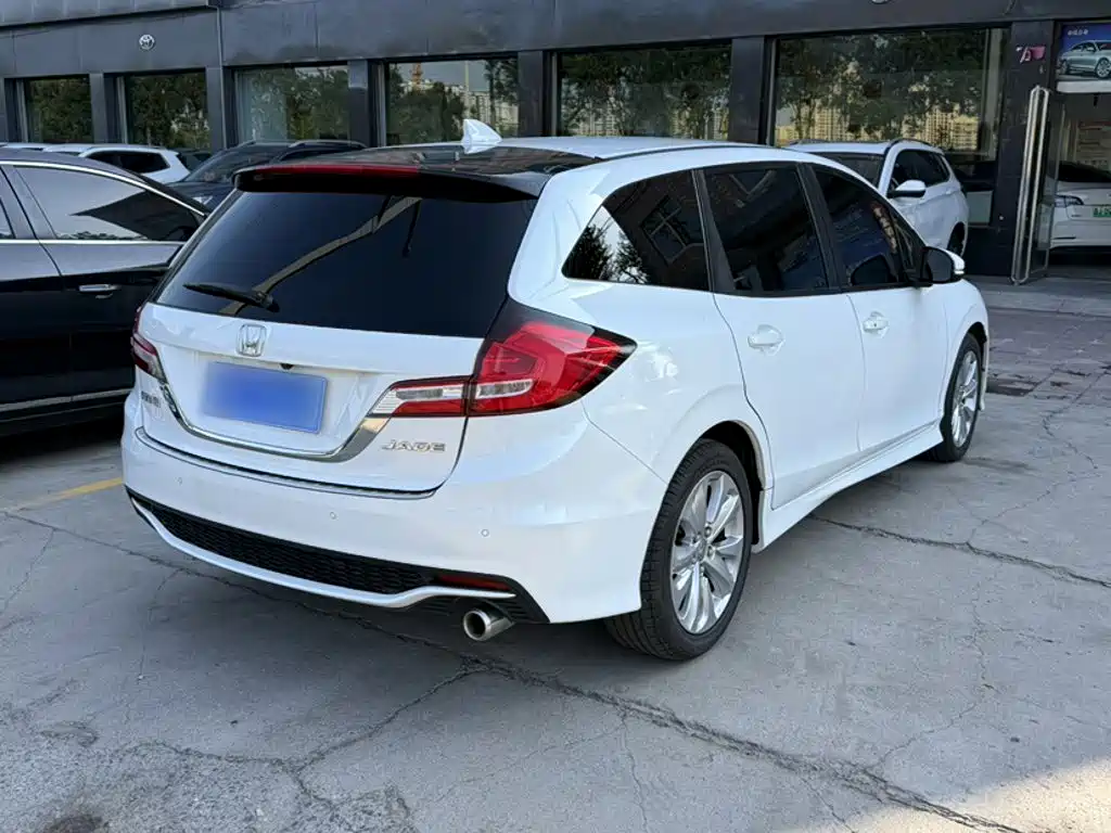 Honda Jade — миниатюра 7