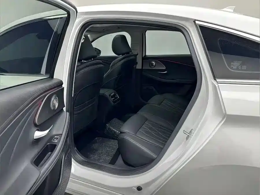 Chery Arrizo 8 — миниатюра 9