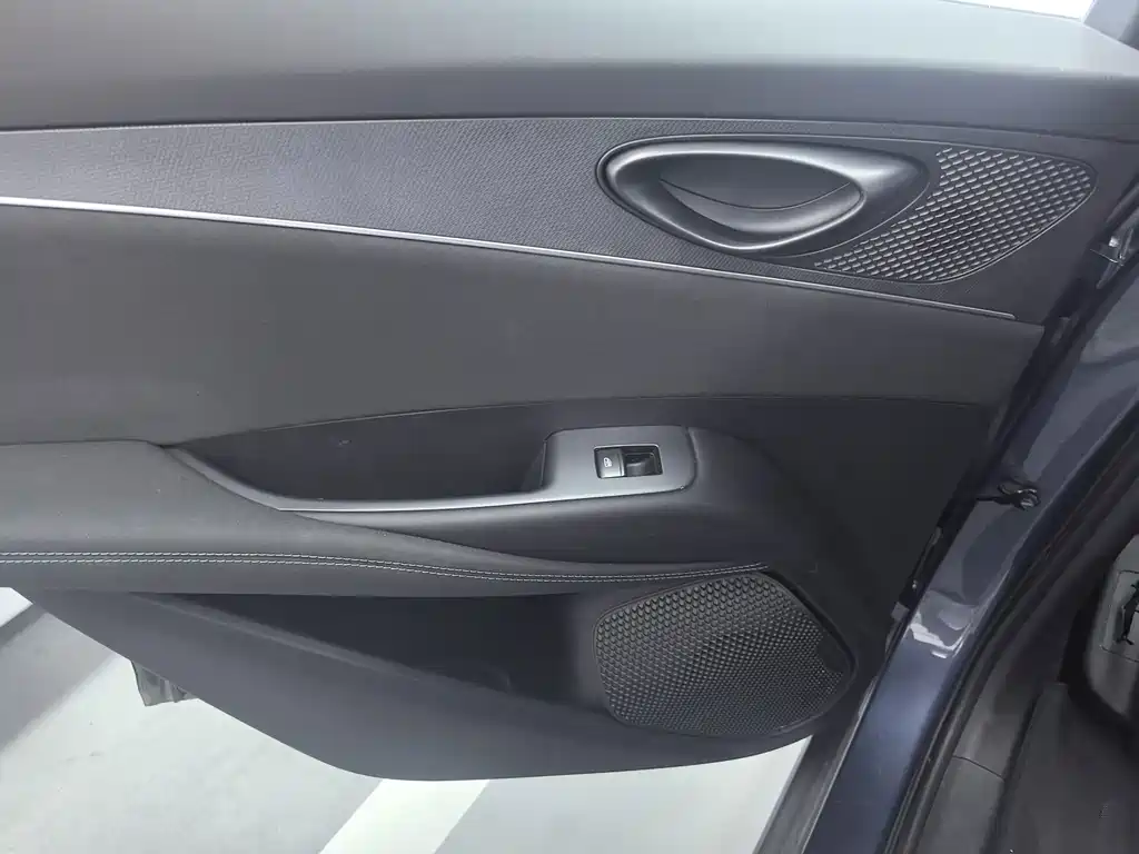 BYD Seal 06 — миниатюра 10