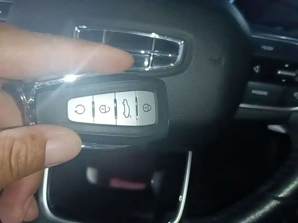 Geely Haoyue — миниатюра 9