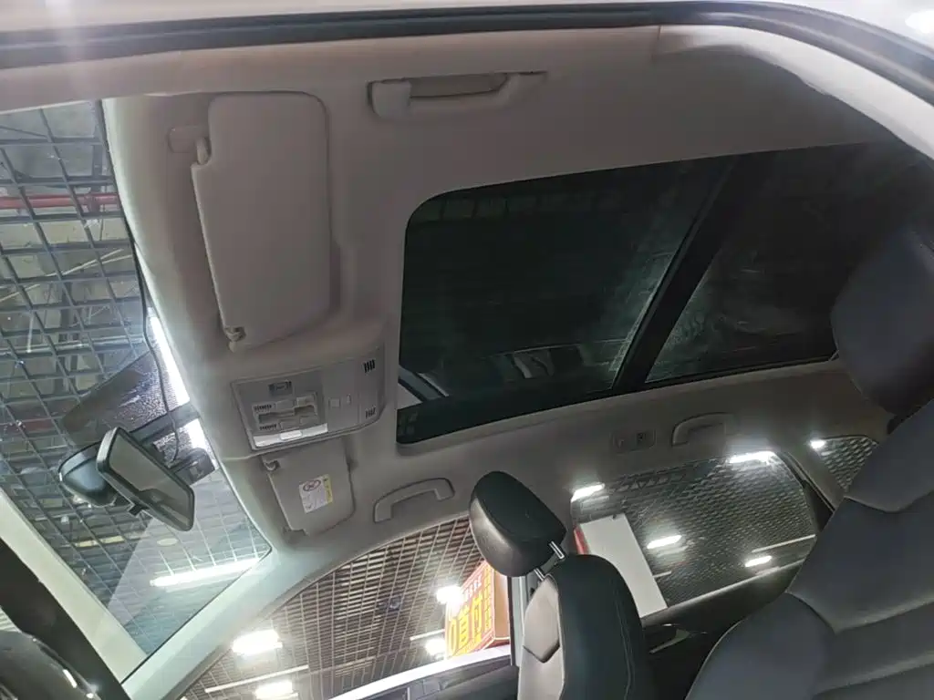 Volkswagen Tharu — миниатюра 18