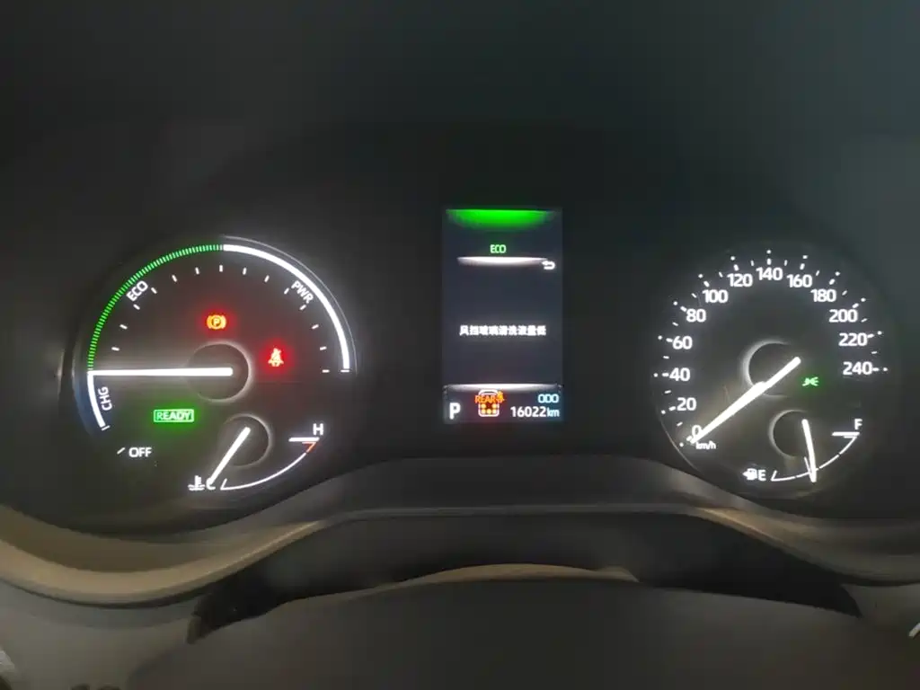 Toyota Granvia — миниатюра 12