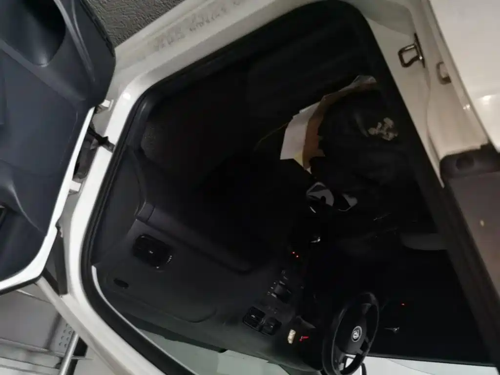 Volkswagen Polo — миниатюра 9