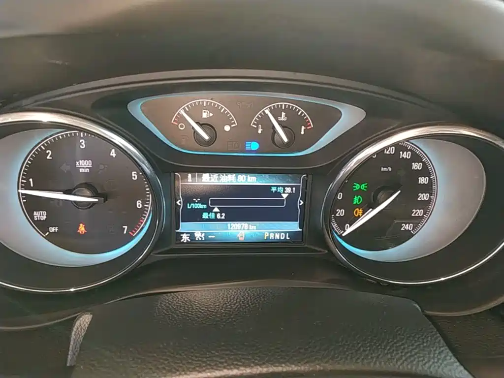 Buick Envision Plus — миниатюра 12
