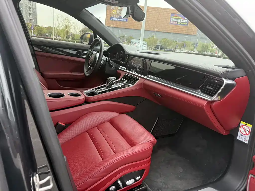 Porsche Panamera — миниатюра 10