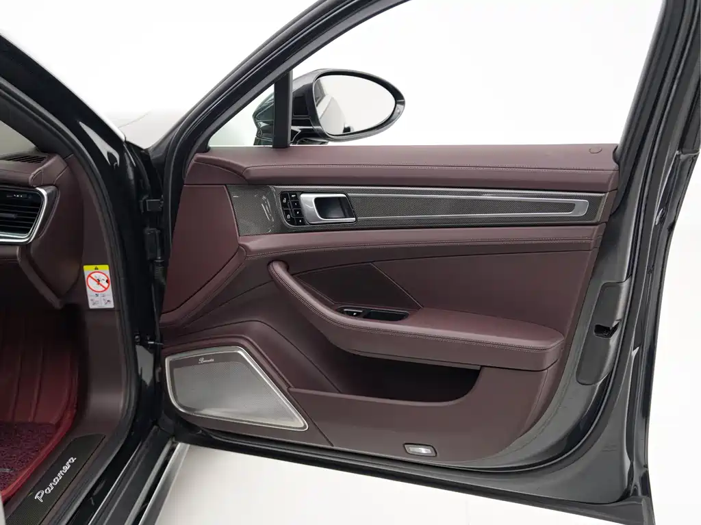 Porsche Panamera — миниатюра 21