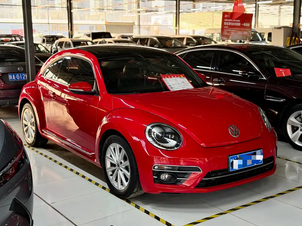 VOLKSWAGEN BEETLE
