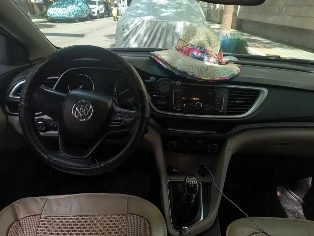 Buick Excelle — миниатюра 10