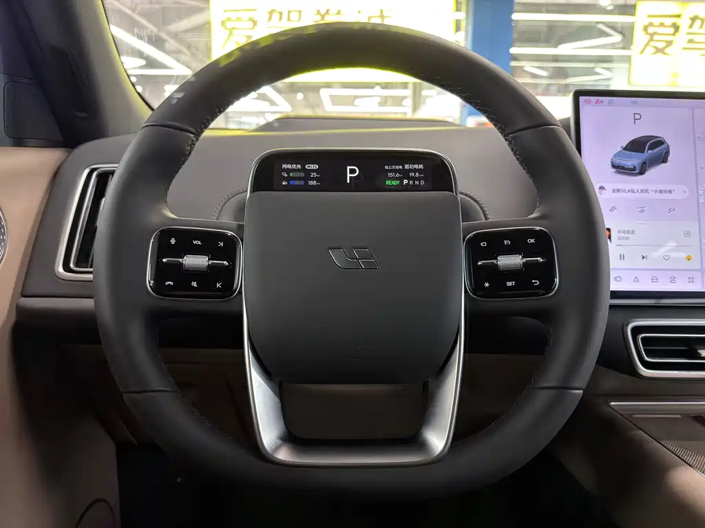 Li Auto IDEAL L7