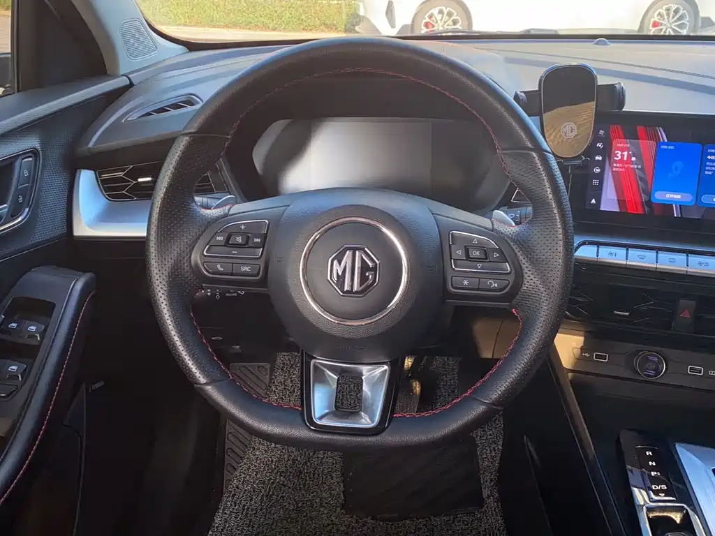 MG MG5 — миниатюра 13