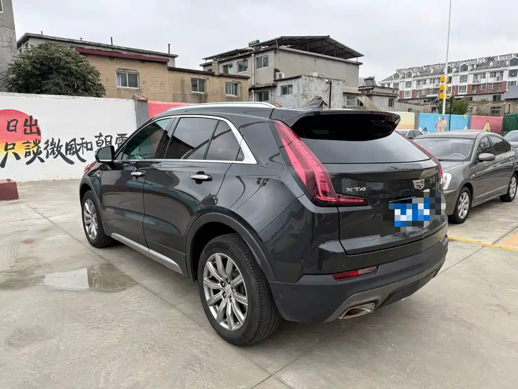 Cadillac XT4 — миниатюра 6