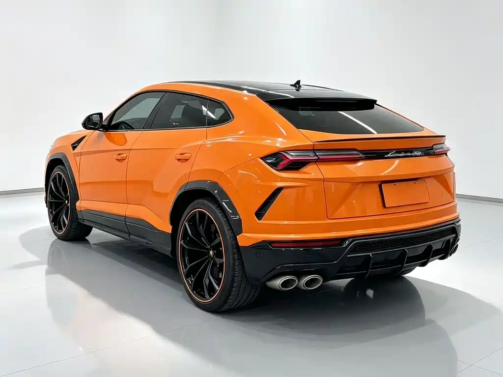 Lamborghini Urus — миниатюра 2