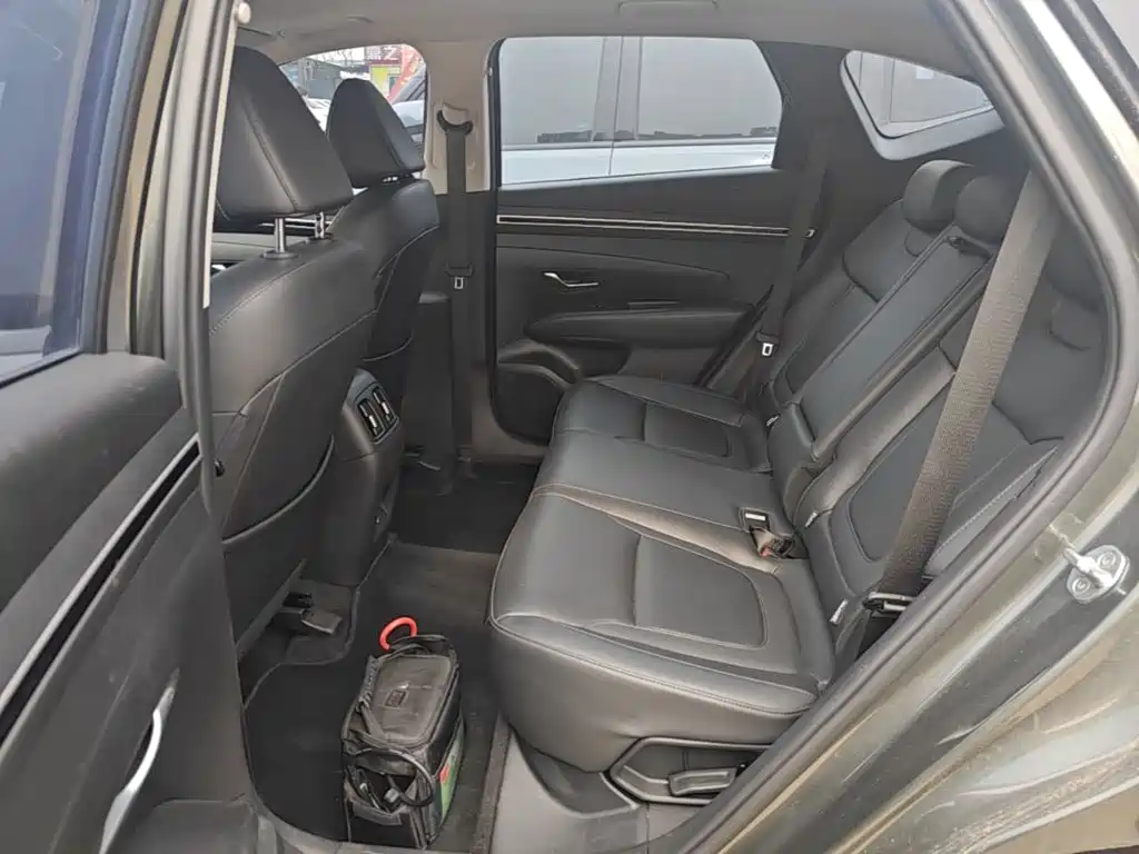 Hyundai Tucson — миниатюра 17