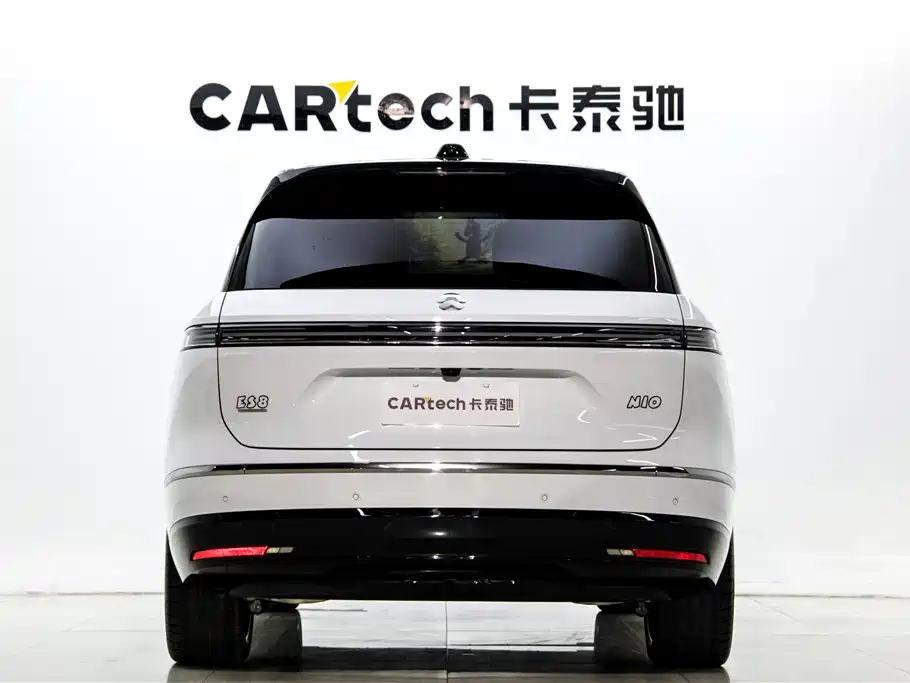 NIO ES8 2026 мест Executive