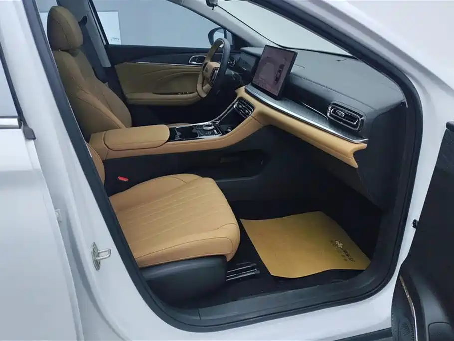 Geely Galaxy Galaxy 6 6 2026 125km +