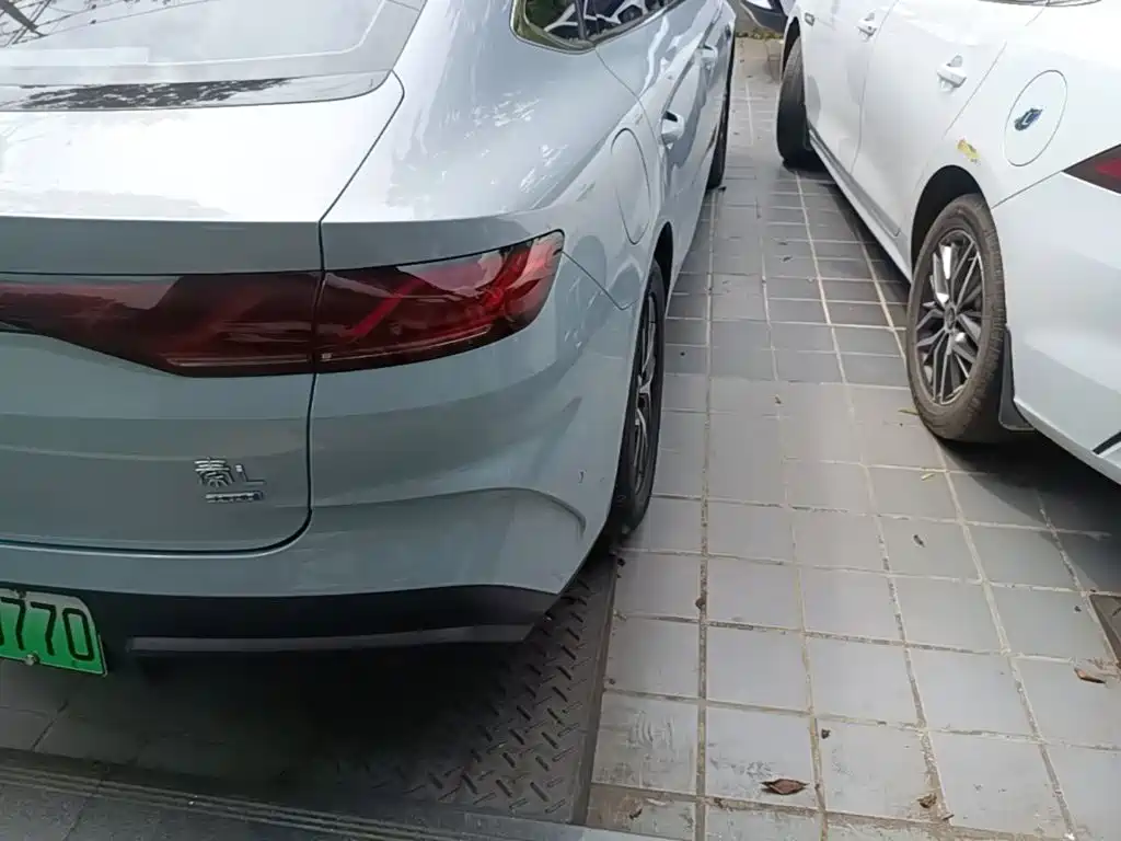 BYD Qin L — миниатюра 8