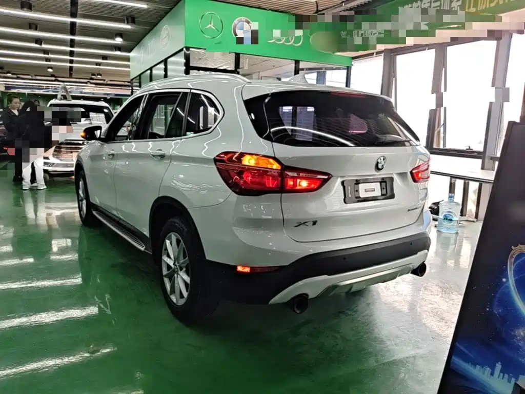 BMW X1 — миниатюра 5
