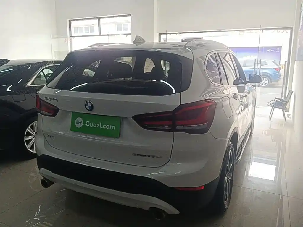 BMW X1 — миниатюра 7