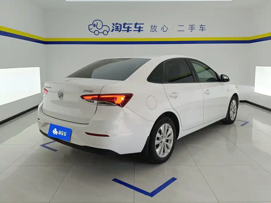 Buick Excelle — миниатюра 3