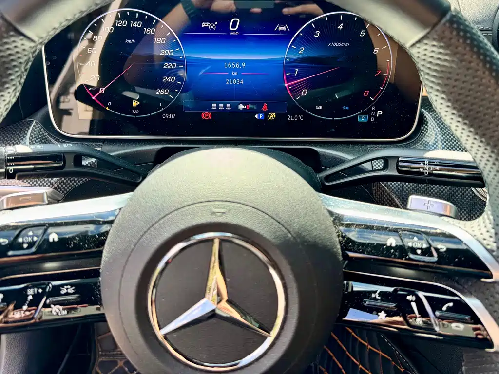 Mercedes-Benz C-Class — миниатюра 10