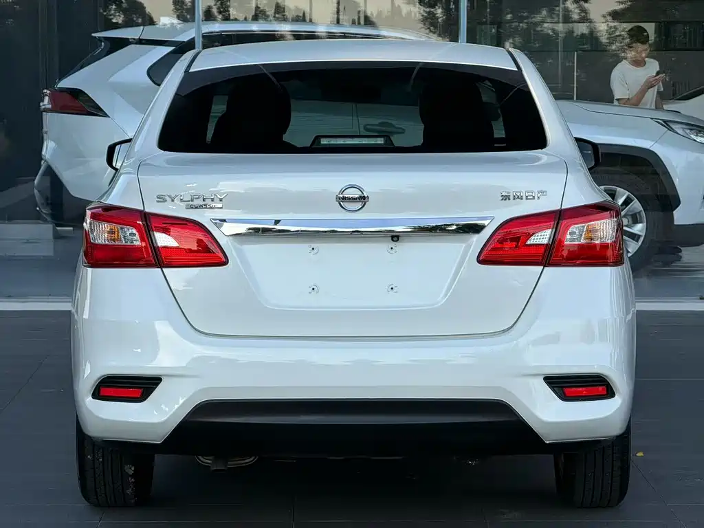 Nissan Sylphy — миниатюра 3