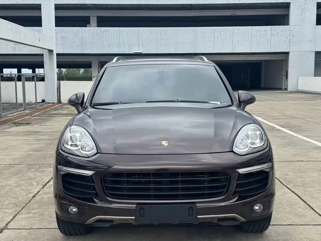 Porsche Cayenne — миниатюра 2