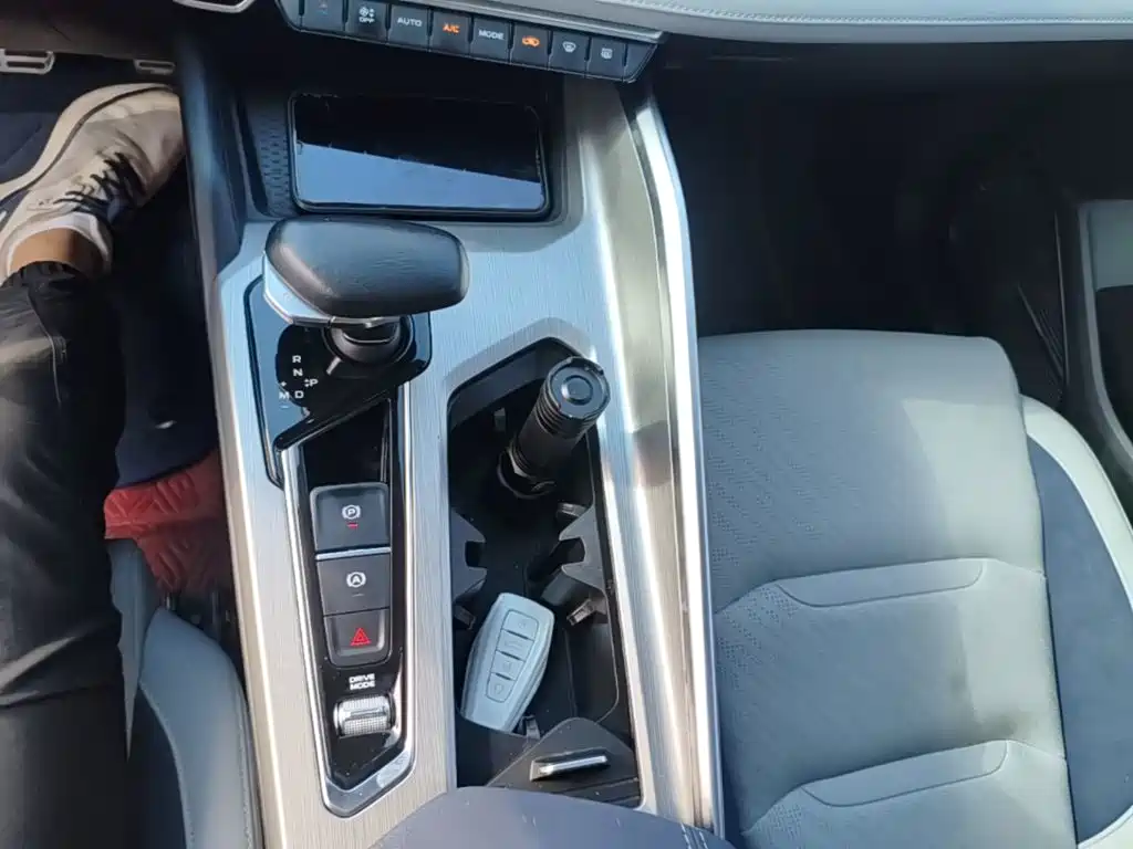 Geely Xingrui — миниатюра 14