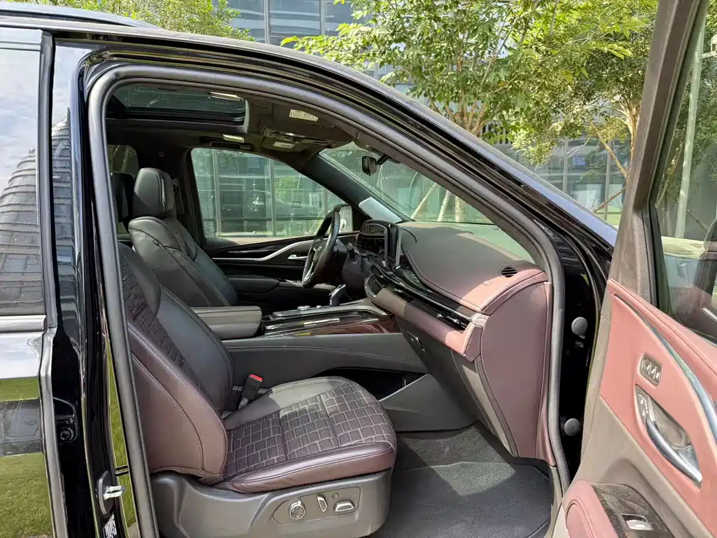 Cadillac Escalade 2023 6.2L