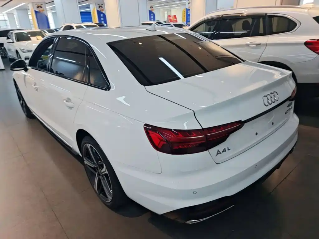 Audi A4L — миниатюра 5